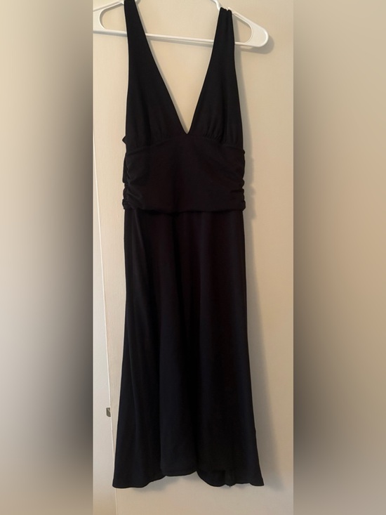 Susana Monaco Dresses & Skirts - Susana Monaco Black Deep V Maxi Dress